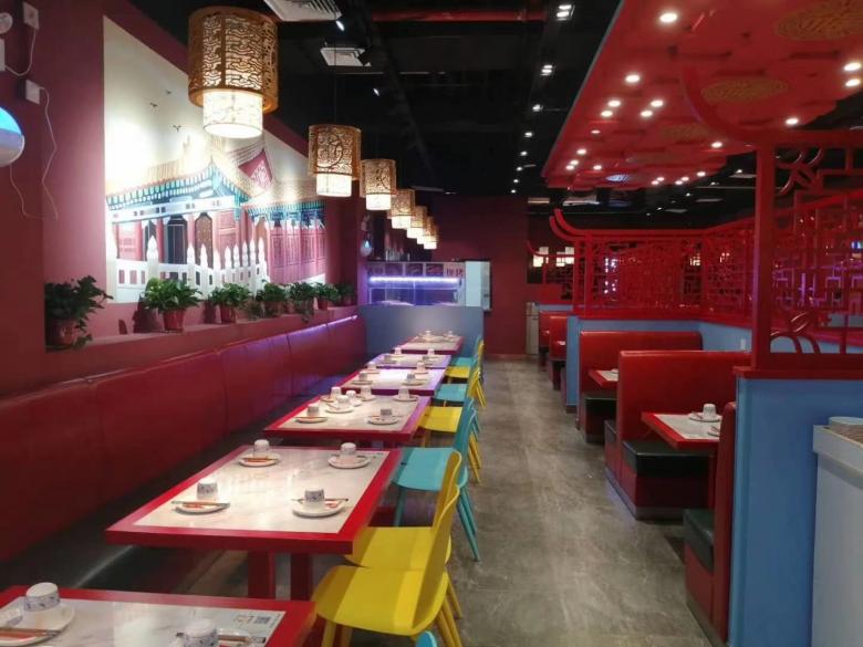 西安餐桌椅厂家.jpg