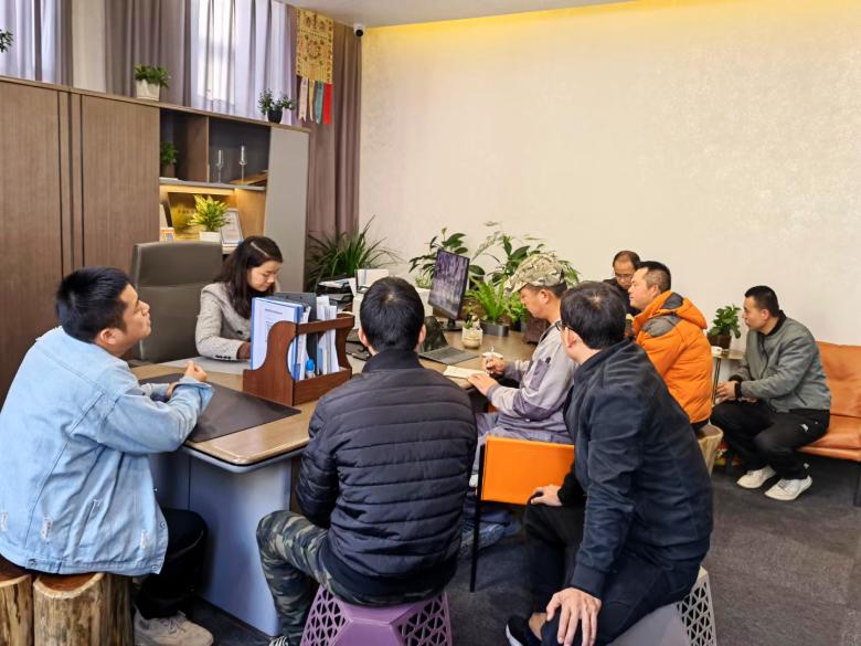 西安博菲克酒店家具厂售后部组织业务知识培训.jpg
