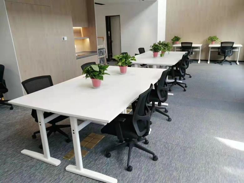 西安办公家具工厂.jpg